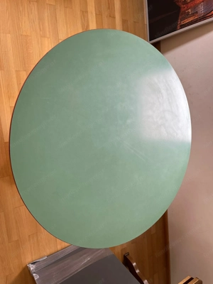 Alter runder Tisch - sehr massiver toller Fuß - mit Holzgewinde abschraubbar Bild 2