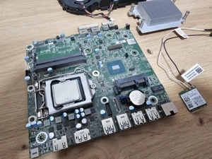 Mainborad + CPU eines DELL OptiPlex 3040m Bild 3