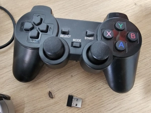 2 Stück USB Gamepad Controller Bild 3