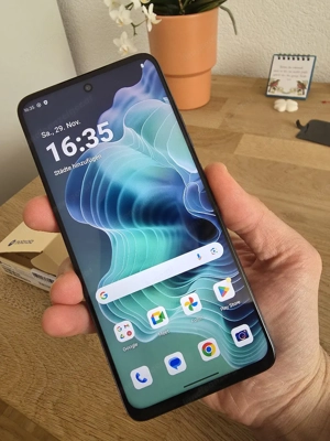 Motorola Moto G35 5G, 128GB, Midnight Black Bild 3