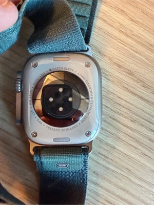 Apple Watch Ultra 1 - Top Zustand - kaum Gebrauchsspuren Bild 8