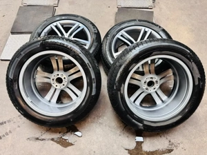 Original Mercedes GLE Felgen 20 Zoll mit Conti Winterreifen RDKS Bild 2