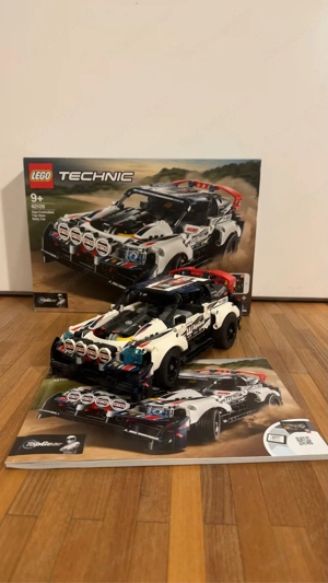 Lego Top-Gear Ralleyauto mit App-Steuerung 42109