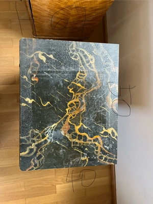 Zwei antike Nachtkästchen Bild 2