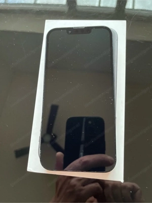 iPhone 13 Midnight Bild 4