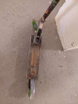 Roller, scooter Bild 3