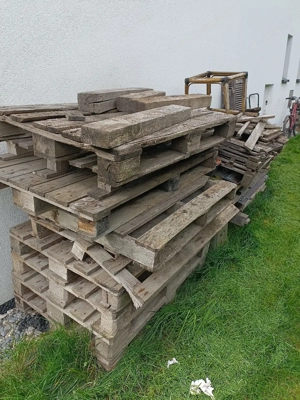 Europaletten. Brennholz . Gratis  Bild 2