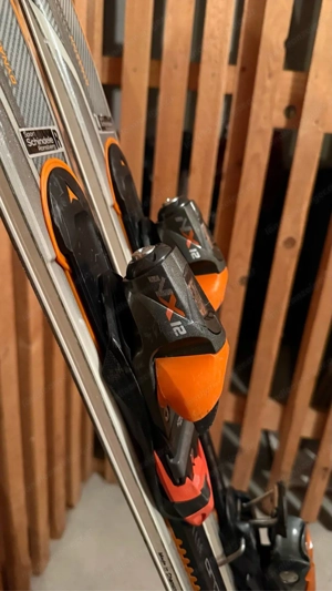 Carving Ski Dynastar Bild 2