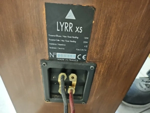 Triangle Lyrr Standlautsprecher Bild 2