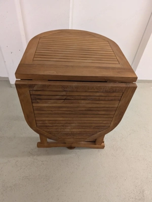 Outdoor-Zeit=Gartentisch-Zeit Bild 2