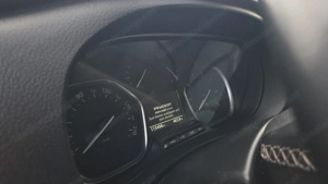 Peugeot Traveller Business VIP L2 Bild 5