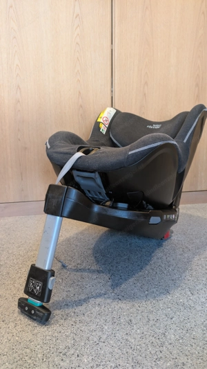 Britax Römer Dualfix M i-size Kindersitz  Bild 4