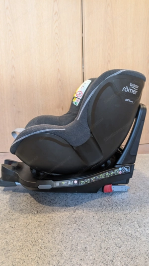Britax Römer Dualfix M i-size Kindersitz  Bild 2