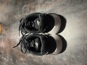 Kinder Laufschuhe Nike Bild 3