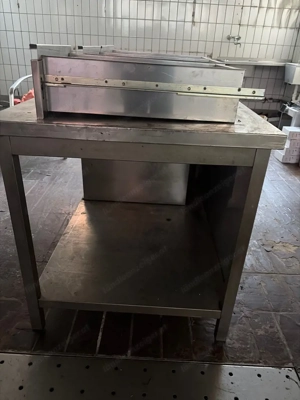 Edelstahlschrank Bild 2