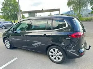 Opel Zafira Bild 4