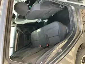 Volkswagen Golf VII Variant, Frischer TÜV Bild 9