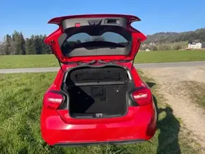 Mercedes A-Klasse A200 blue EFFICIENCY Bild 8