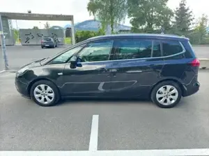 Opel Zafira Bild 3