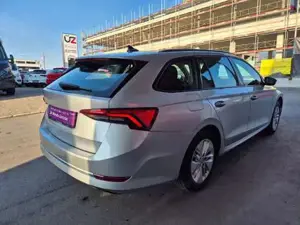Skoda Octavia Bild 8