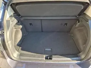 VW T-Cross 1.0 TSI 116PS DSG Life ACC IQ.LIGHT - LED-Matri... Bild 9