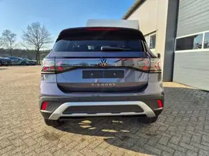 VW T-Cross 1.0 TSI 116PS DSG Life ACC IQ.LIGHT - LED-Matri... Bild 6