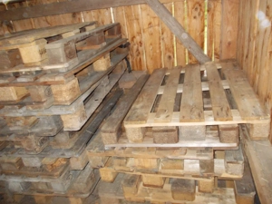 Europaletten, Palettenbett,Palettenmöbel für den Garten,Paletten