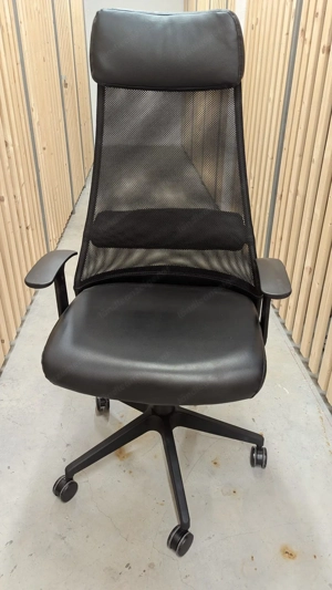 Bürostuhl samt Bodenmatte Bild 3