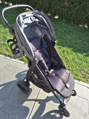 Hauck Buggy Rapid 4D mit viel Zubehör Bild 4