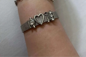 Armband Handgelenk
