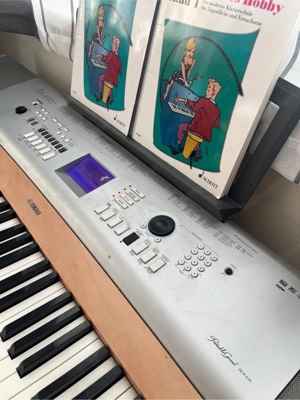 Yamaha e piano  Bild 4