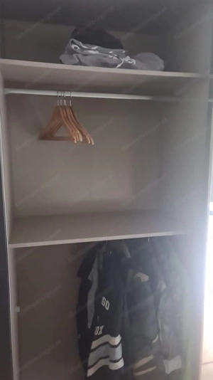 Großer Kleiderschrank mit Spiegel   NP 1200    viel Stauraum   TOP Bild 3
