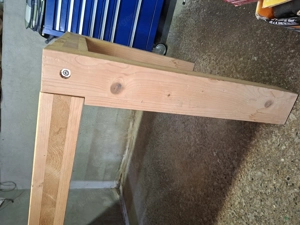 Holztisch massiv  Bild 2