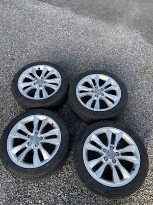 Audi A3 Sportback 2.0 TDI Ambition   140 PS   Pickerl 06 2026   Sommer + Winterräder Bild 10