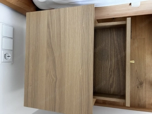 Nachtkästchen zu verkaufen Bild 2