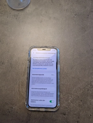 iPhone 12 | Violett | 128 GB | inkl. mehrerer Hüllen | Viel Speicher Bild 4