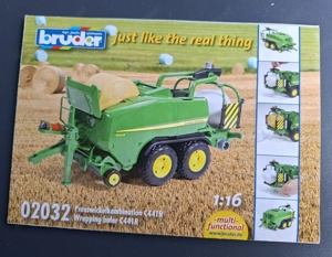 BRUDER Traktor John Deere mit Anhänger und Ballenpresse Bild 5