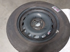 Sommerreifen auf Felgen 195 65 R 15 Bild 2