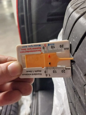 Sommerreifen auf Felgen 195 65 R 15 Bild 5