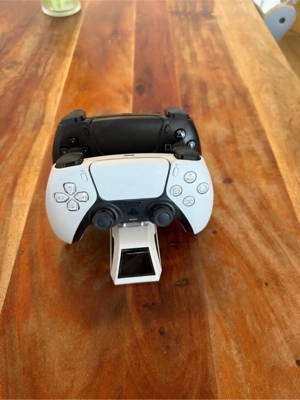 ps5 disc Edition mit Zubehör Bild 2