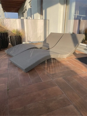 2 Sonnenliegen mit edlem Rattan (ohne Auflagen)  Bild 3