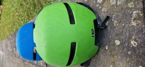 Kinder-Fahrradhelm grün und blau Marke CUBE Bild 2