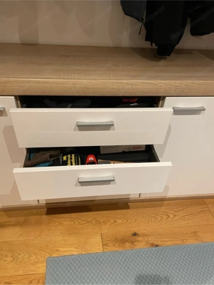 Garderobe oder Regal  Bild 2