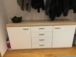 Garderobe oder Regal 