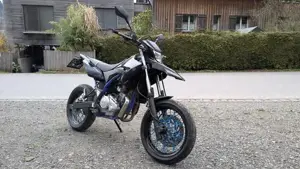 Yamaha WR 125 X Supermoto   Top Zustand, viele Neuteile Bild 5