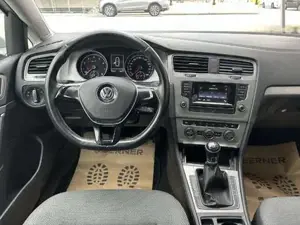 Volkswagen Golf Bild 9