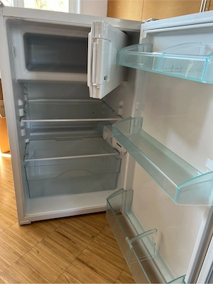 Liebherr Standkühlschrank 50cm defekt
