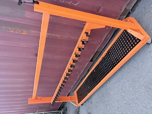 Skiträger für 38 Paar Ski Bild 2