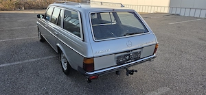 Mercedes W 123  300T Turbodiesel Automatik Bild 5