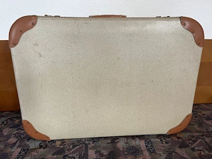 Wunderschöner uralter Koffer - antik Bild 2